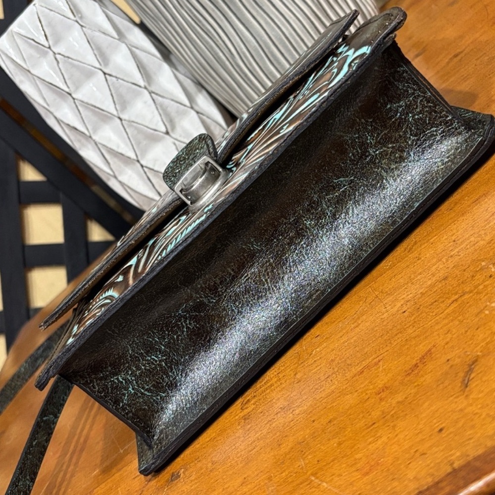PATRICIA NASH Tooled Laurentina Crossbody Italian Leather Handcrafted Stitching - Picture 13 of 15